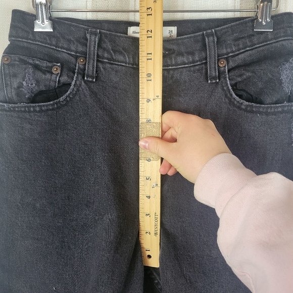 Abercrombie & Fitch Curve Love The 90s Straight Ultra High Rise Jeans Size 26/2s - Picture 5 of 9
